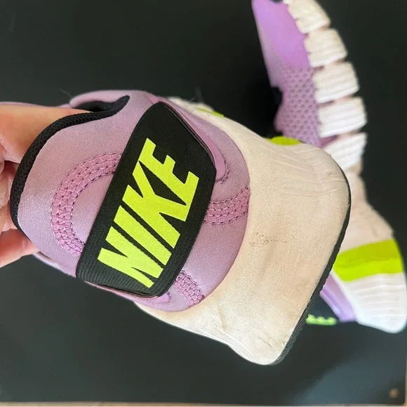 Nike Metcon Free Womens - Picture 3 of 4